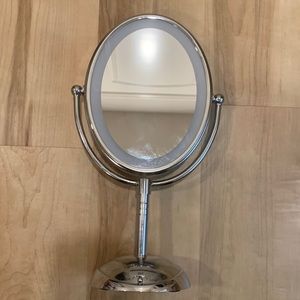 Make-up Mirror